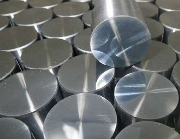 Поковка нержавеющая квадратная X7CrNiNb18-10 60 мм EN 10222-5 фото