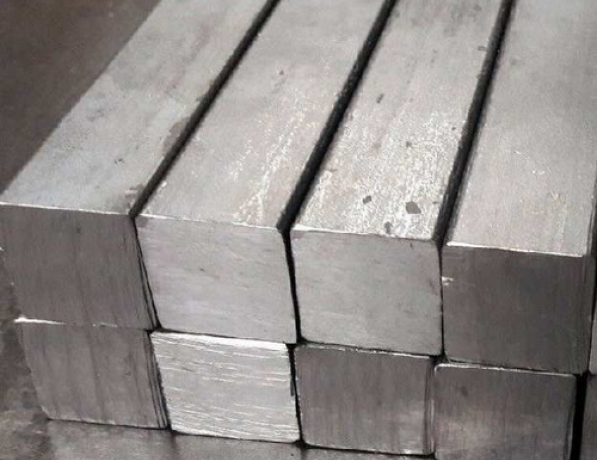 Поковка титановая квадратная ВТ5 110 мм ОСТ 1 90000-70 фото